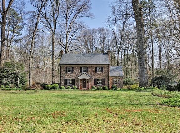2nd image of 7502 S Pinehill Dr