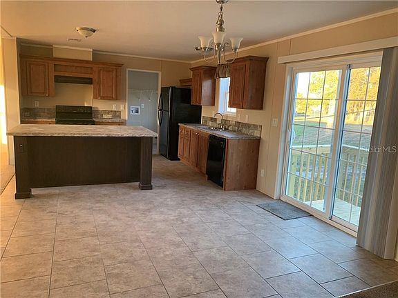 3rd image of 7915 Glen Meadow Dr