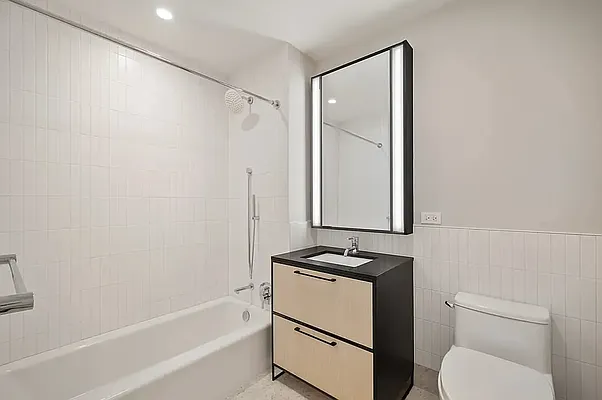 Rented by Living New York | media 15