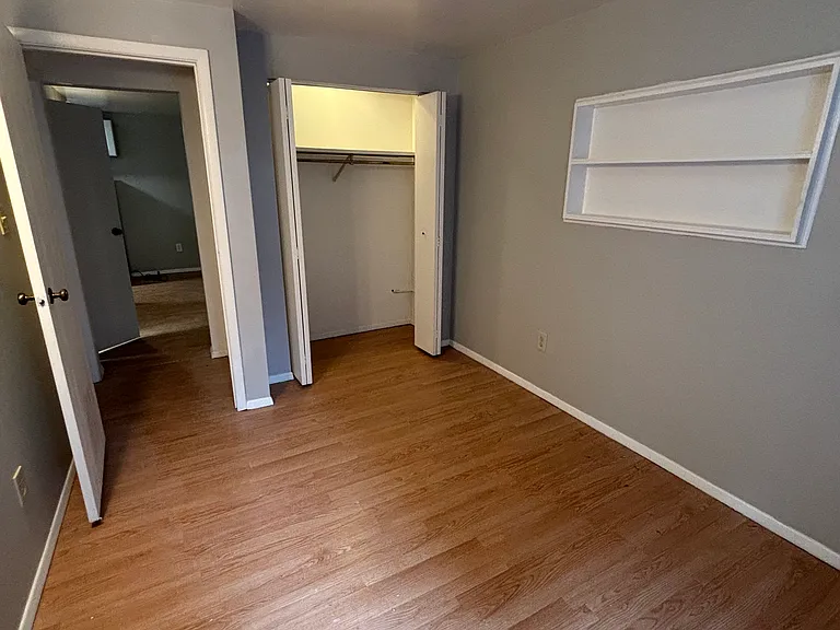 5838 Alderson St #4 — Photo 10