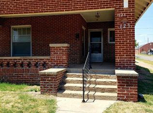 121 N Macomb Ave, El Reno, OK 73036