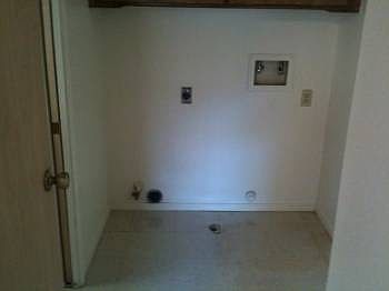 4th image of 2179 N 10th Ave