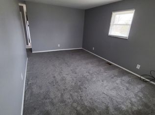 7018 & 7020 S Manor Dr, Brownsburg, IN 46112