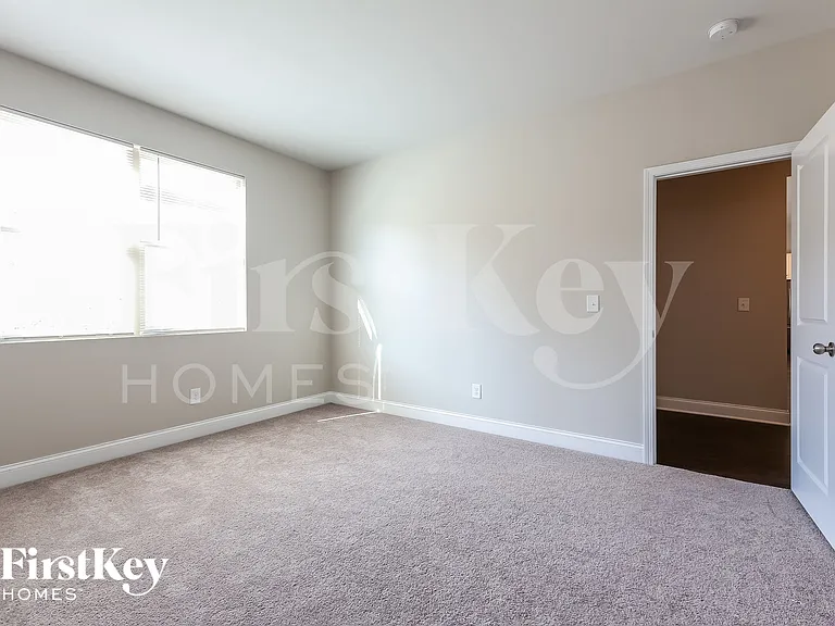 451 Victoria Heights Dr — Photo 10