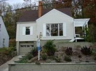 908 7th St, Beaver, PA 15009