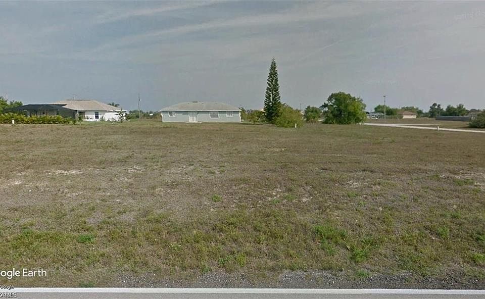 1st image of 325 Kismet Pkwy W