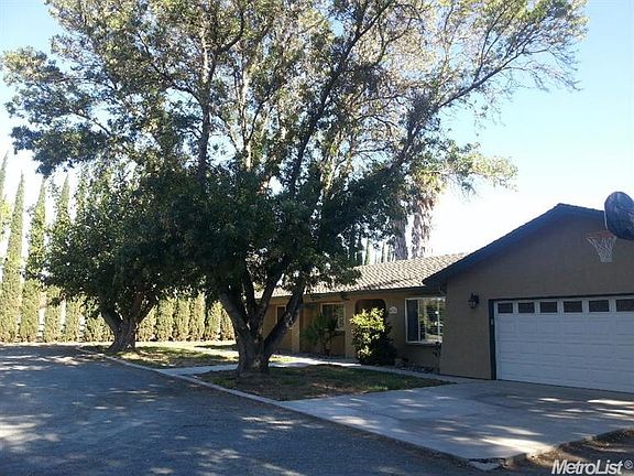 2nd image of 16347 W Tsirelas Dr