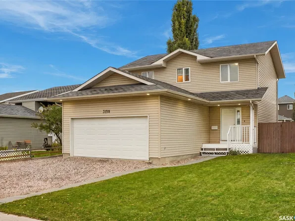 3158 37TH Street W, Saskatoon, SK S7L 7C8