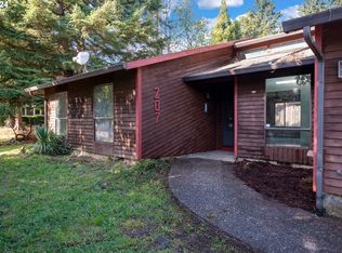 207 NE 156th Ave, Portland, OR 97230
