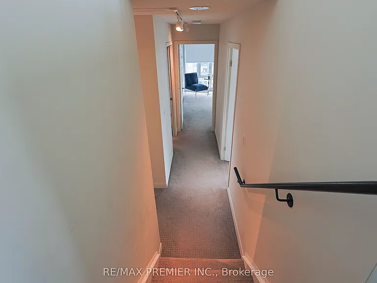 210 Victoria St #4407 — Photo 32