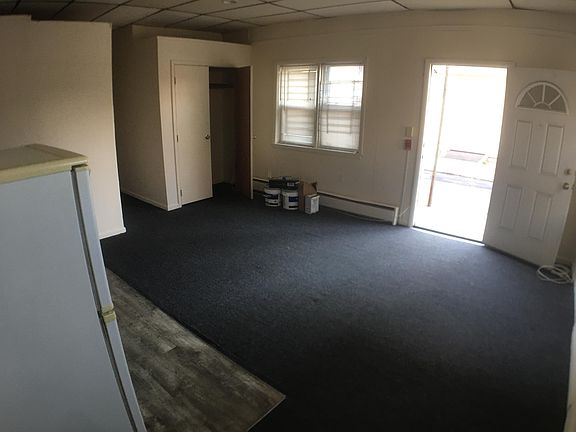 2nd image of 2538 South St Floor 1