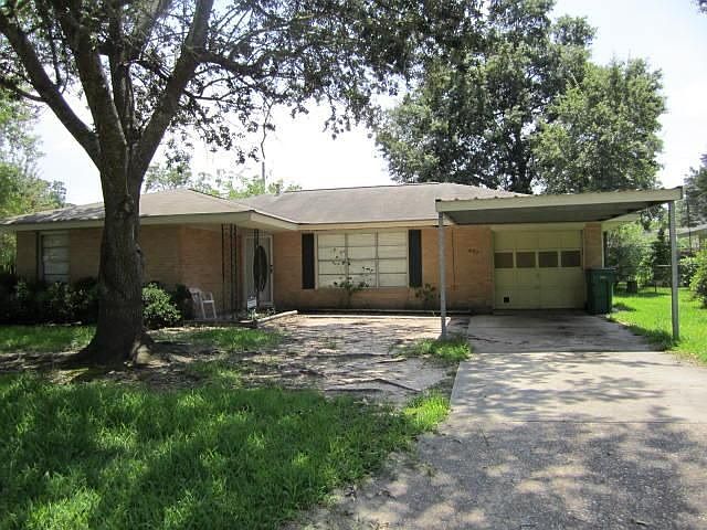2nd image of 601 Crepe Myrtle Ave