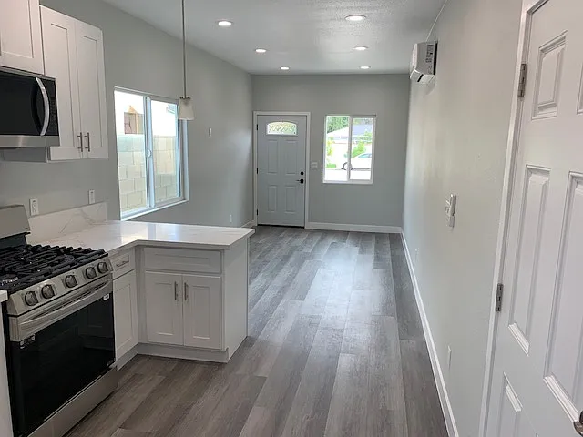 9023 McClure Ave — Photo 17