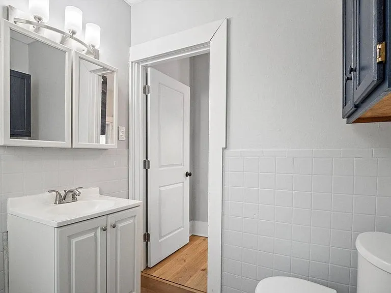701 Washtenaw Ave #1 — Photo 8