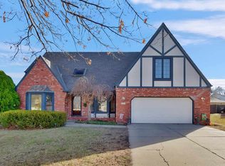 7269 E Oxford Ct, Wichita, KS 67226