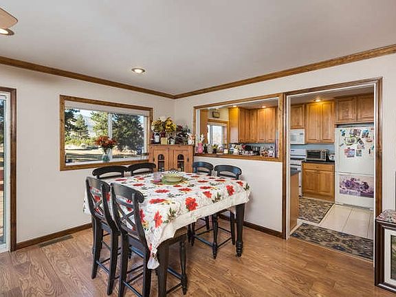 5th image of 569 Longhorn Dr