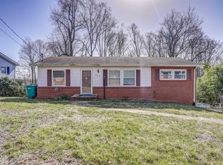 1845 Jackson Hollow Rd, Kingsport, TN 37663