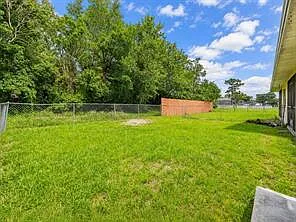 660 Royalty Ct — Photo 33