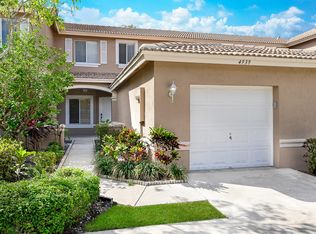 4939 Pinemore Ln, Lake Worth, FL 33463