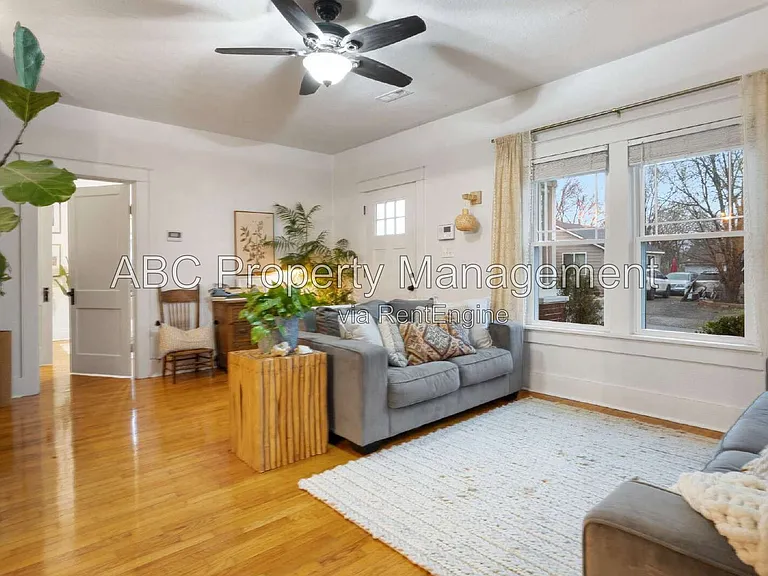 401 W Price Ave — Photo 12