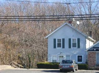 10 W Shore Rd, Huntington, NY 11743