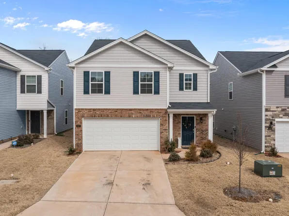 2527 Lily Dr, Haw River, NC 27258