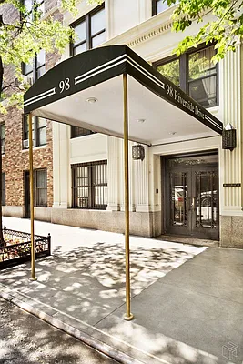 Rented by Halstead Real Estate | media 8