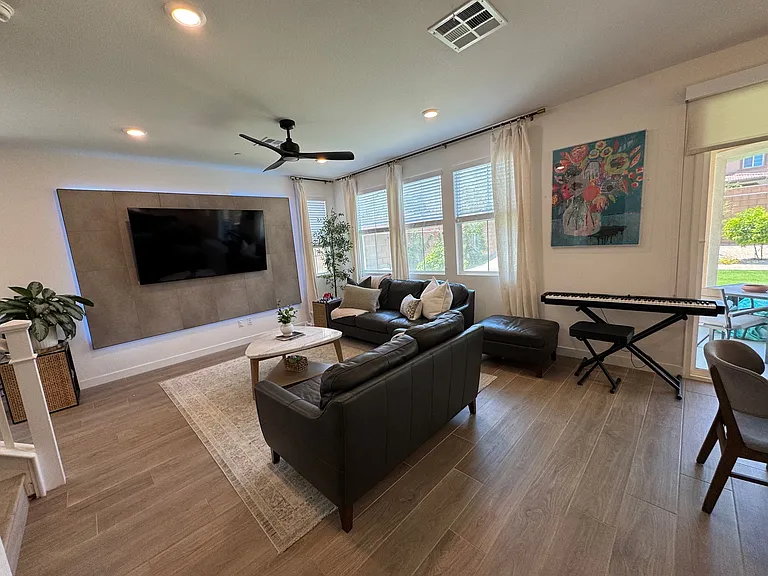 35403 Bains Ave — Photo 12