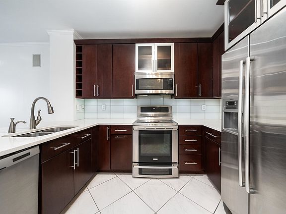 2nd image of 26 Avenue At Port Imperial APT 204