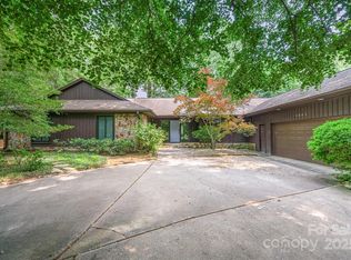 3041 Shallowood Ln, Charlotte, NC 28277