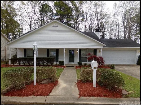 1009 Foxwood Dr, Benton, AR 72015