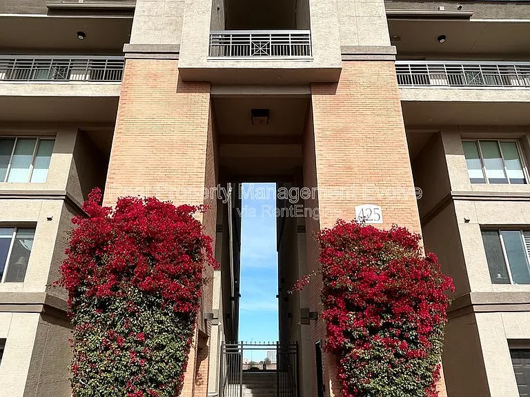 425 W Rio Salado Pkwy #317 — Photo 1