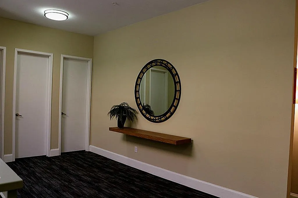 2 bed, 2.0 bath, 1311 sqft, $2,200 — Photo 2