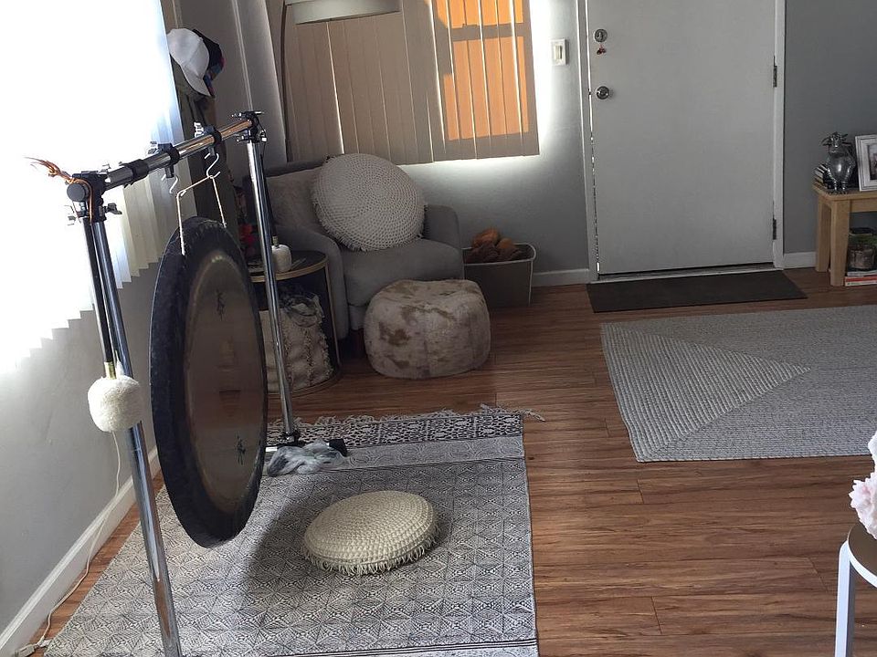 1st image of 1125 6th St #10