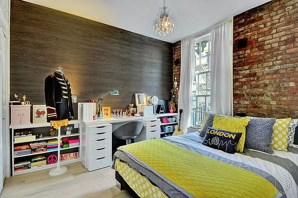 Sold by Halstead Real Estate | media 18