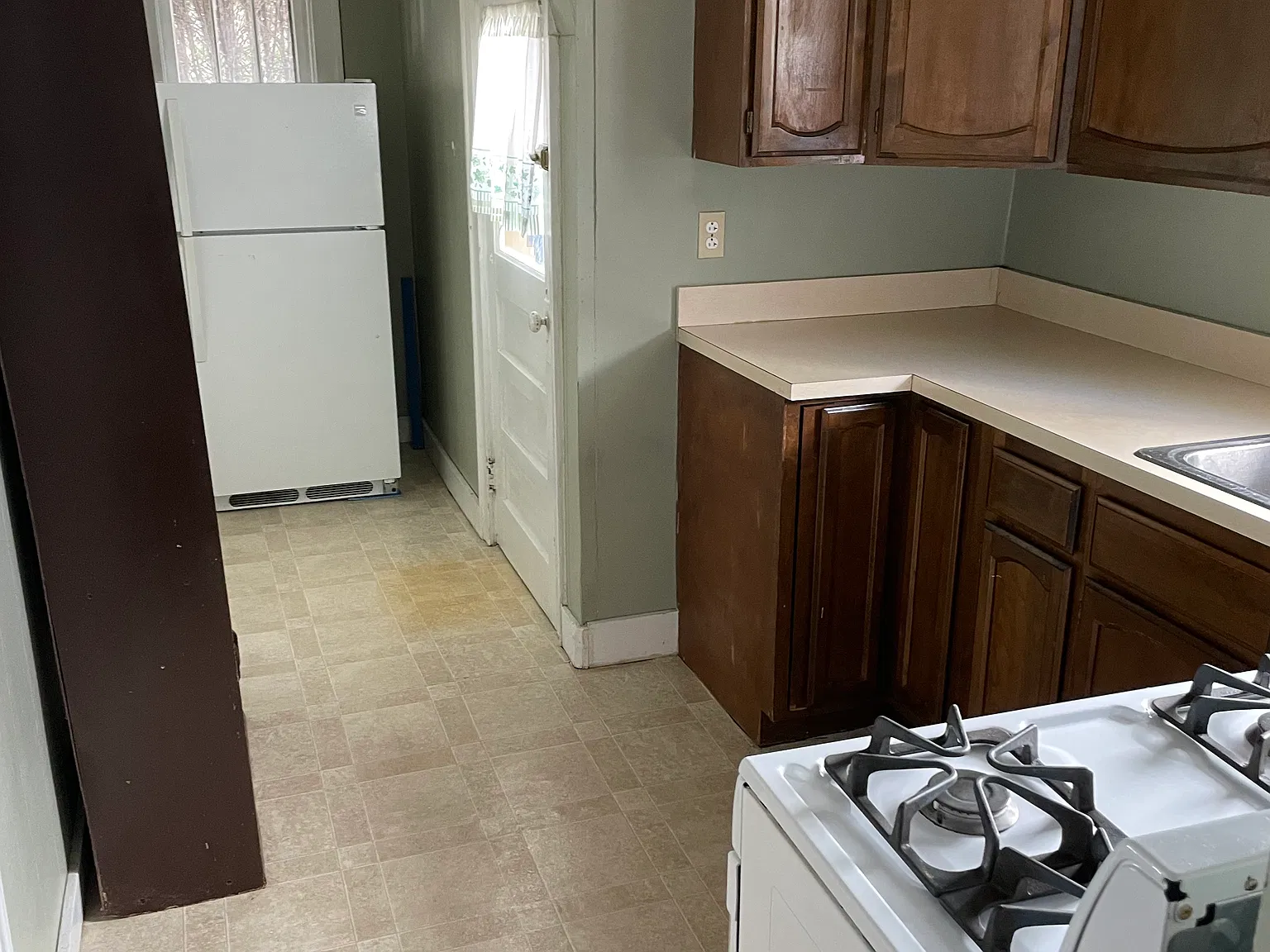 2 bed, 800 sqft, $925 — Photo 4