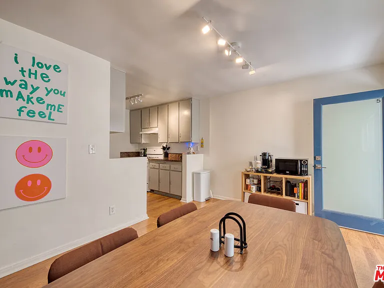 1524 Berkeley St #5 — Photo 5