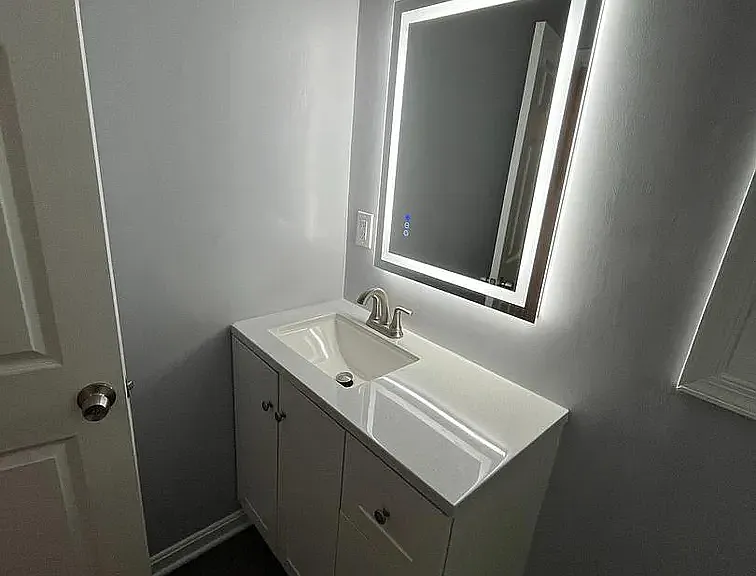2317 E Fayette St — Photo 17