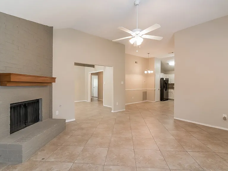 11742 Yearling Dr — Photo 6