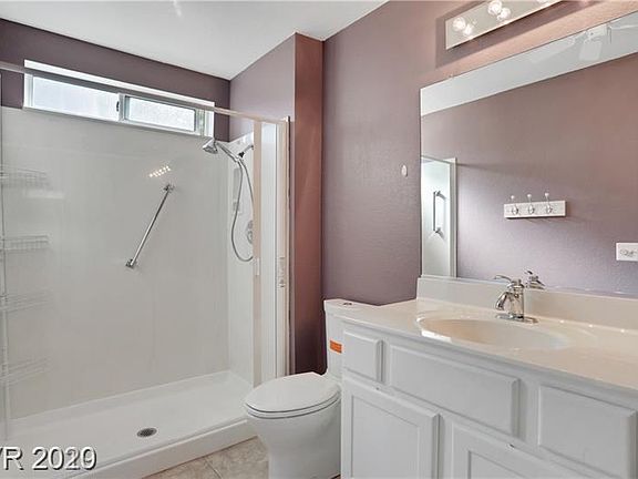 3rd image of 2444 N Palmridge Dr