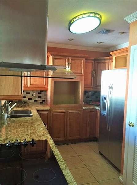 2nd image of 7565 SW 31st St