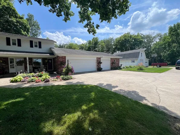 16718 Antwerp Rd, Harlan, IN 46743