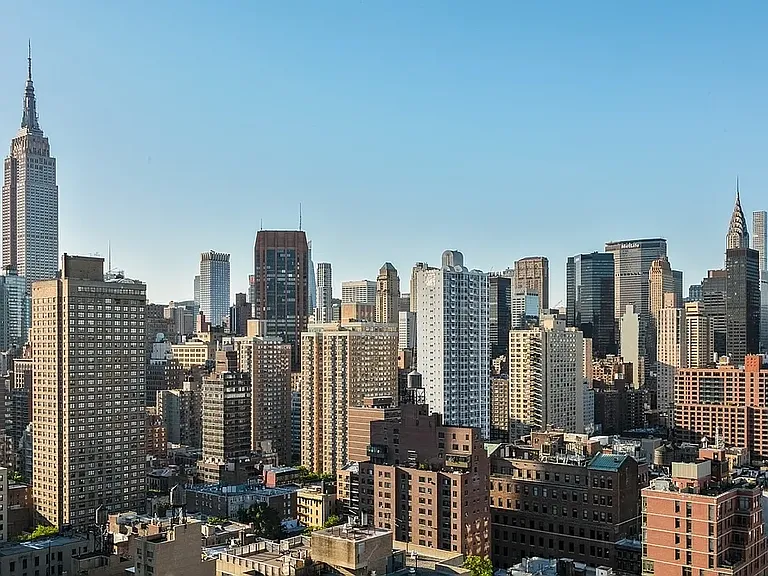 484 2nd Ave #13E — Photo 5