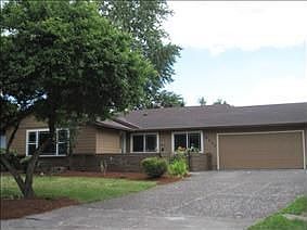 1st image of 14205 SE 15th Cir