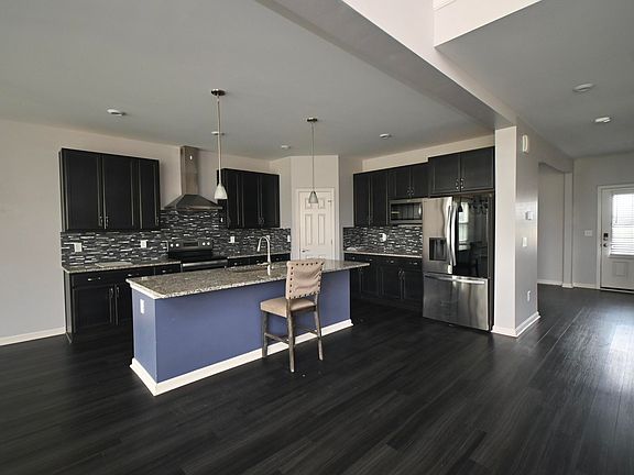 4th image of 13014 Borel Ct