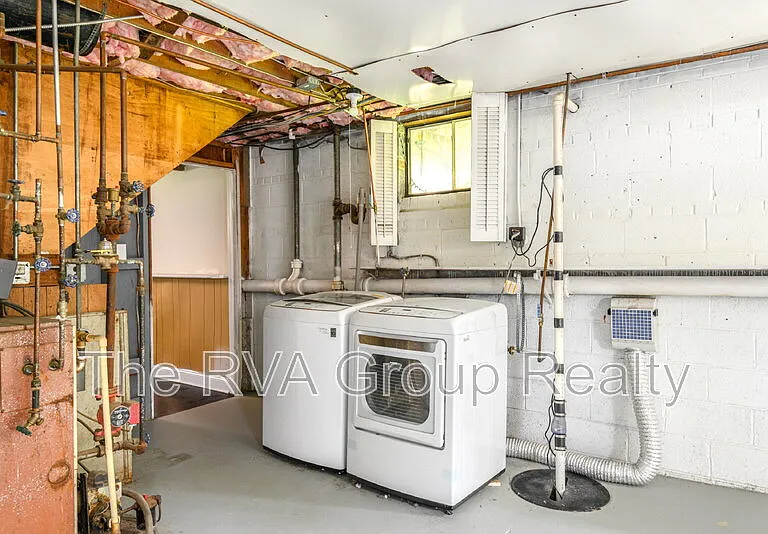 2201 Lydell Dr — Photo 26