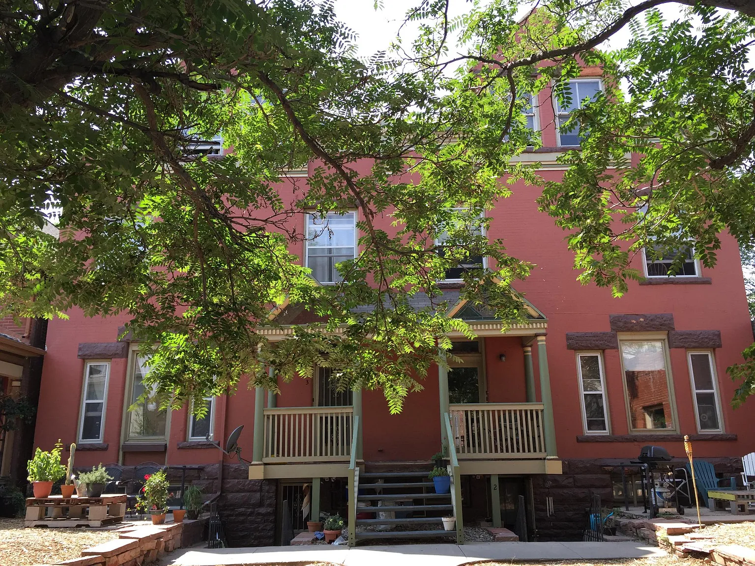 2 bed, 900 sqft, $1,475 — Photo 2