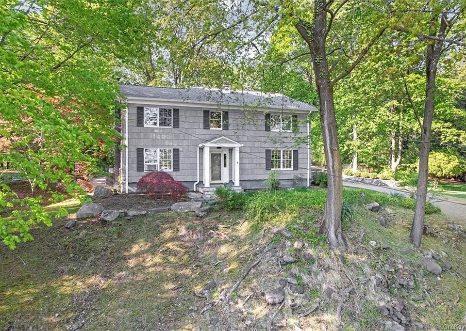 1st image of 405 Springvale Rd