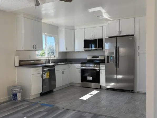 212 W Escalones APT B, San Clemente, CA 92672