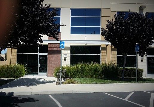 1st image of 47693 Lakeview Blvd